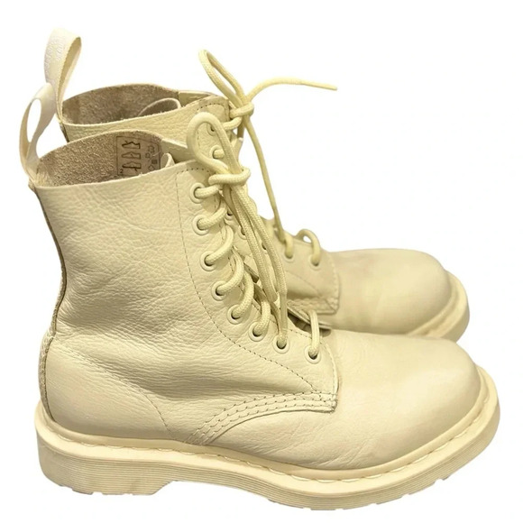Dr. Martens 1460 Pascal Women's Mono Lace Up Boots in Cream Women’s 5 - Picture 3 of 8